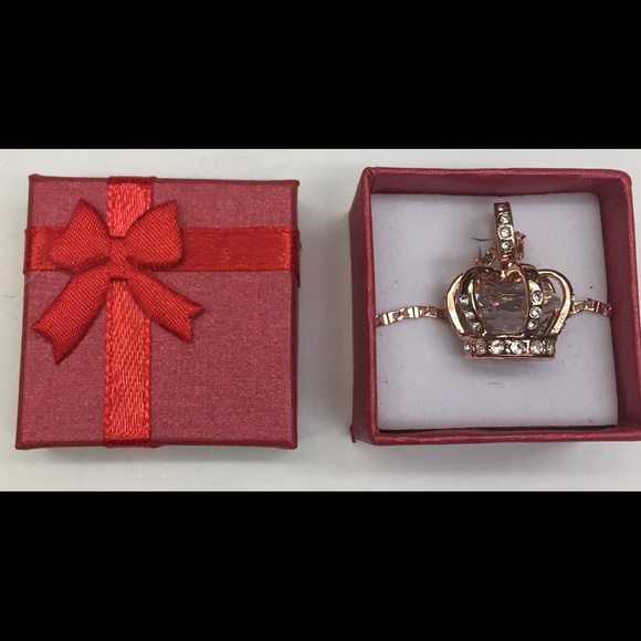 Queen Crown 👑 18K Rose Gold Plated Necklace CZ - Picture 5 of 6